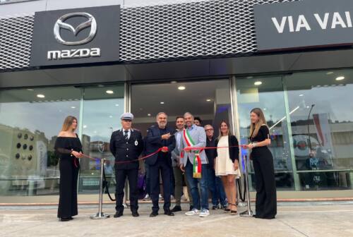 A Grottammare taglio del nastro per ViaVai, concessionaria Domina specializzata nel marchio Mazda – VIDEO